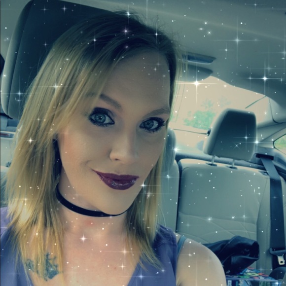 Meet your Posher, Kelli - Picture 11 of 16